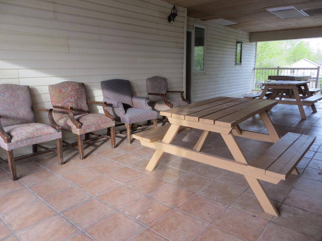 Villa Nova Motel Wasaga Beach Luaran gambar