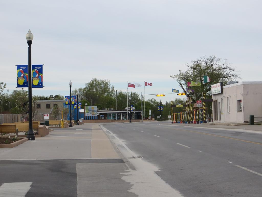 Villa Nova Motel Wasaga Beach Luaran gambar