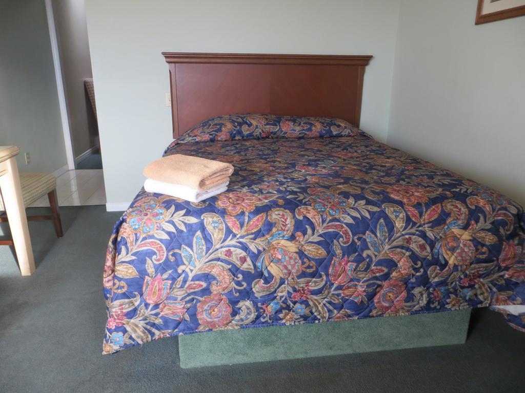 Villa Nova Motel Wasaga Beach Bilik gambar