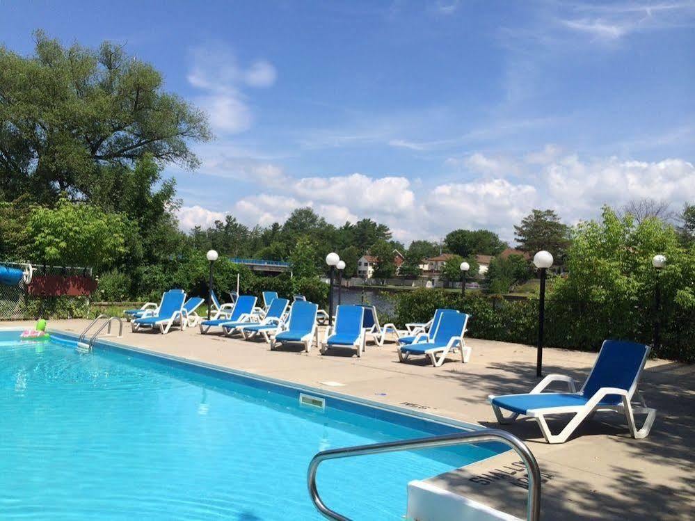 Villa Nova Motel Wasaga Beach Luaran gambar