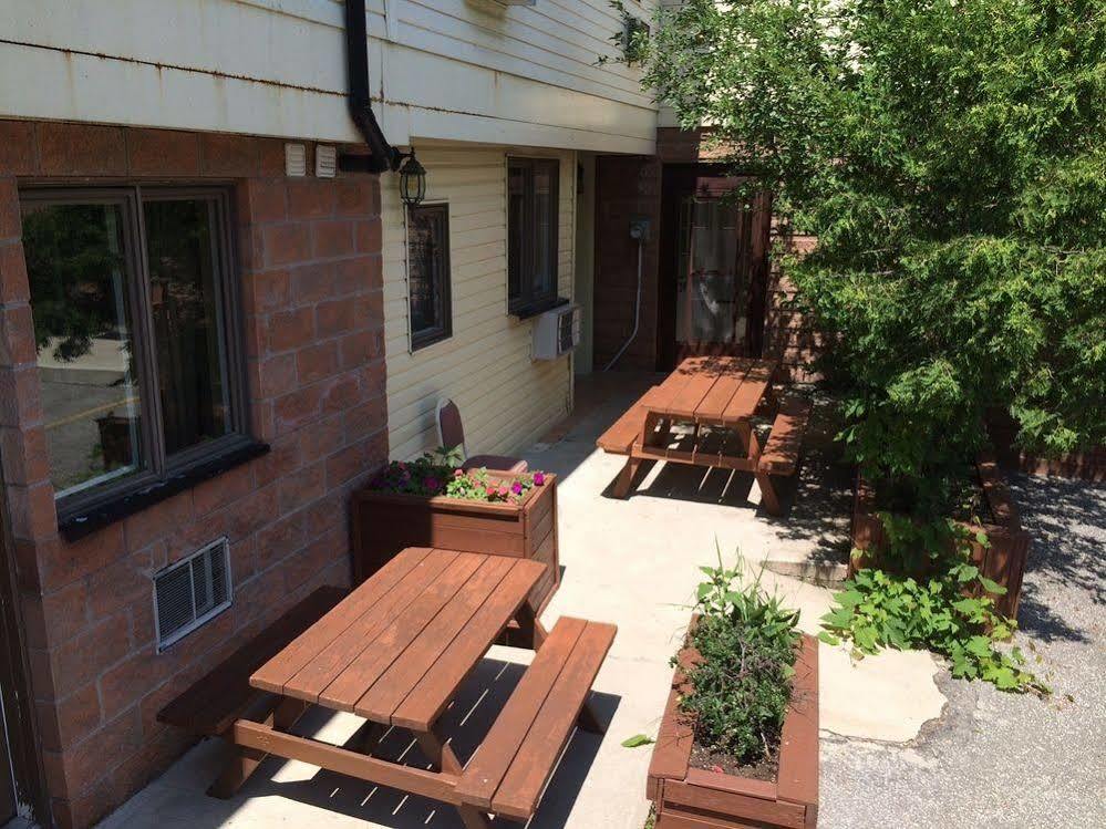 Villa Nova Motel Wasaga Beach Luaran gambar